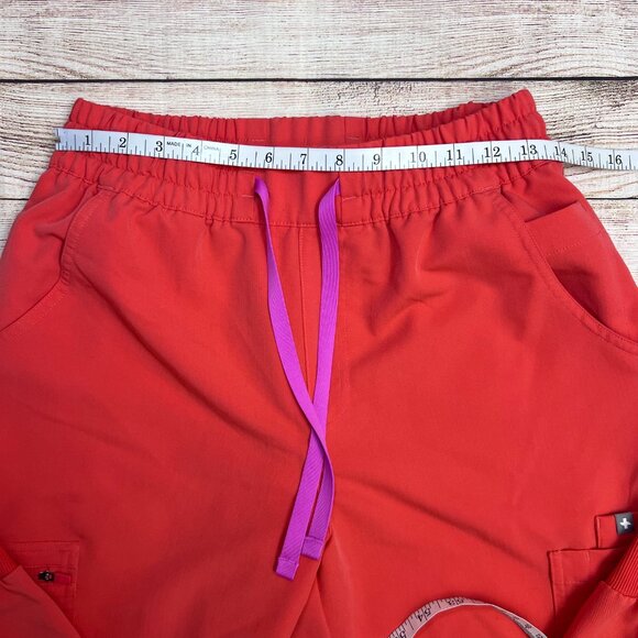 FIGS Red Jogger Scrub Pants Women's Medium Cargo Zip Pocket Tapered Ribbed Cuff - Picture 5 of 9